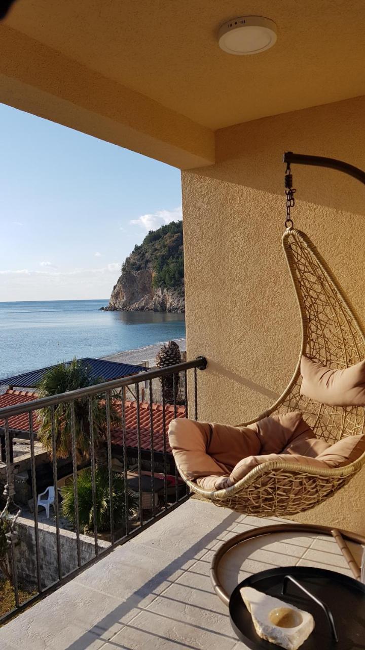 Loft Infinity Leilighet Petrovac Eksteriør bilde