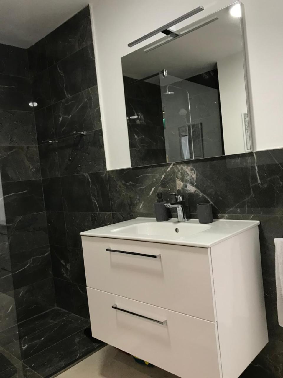 Loft Infinity Leilighet Petrovac Eksteriør bilde